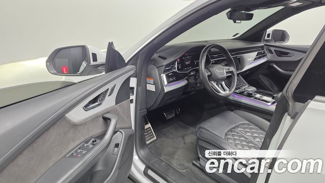 Audi Q8 2021 — photo 13