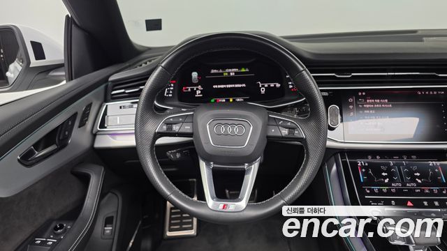 Audi Q8 2021 — photo 19