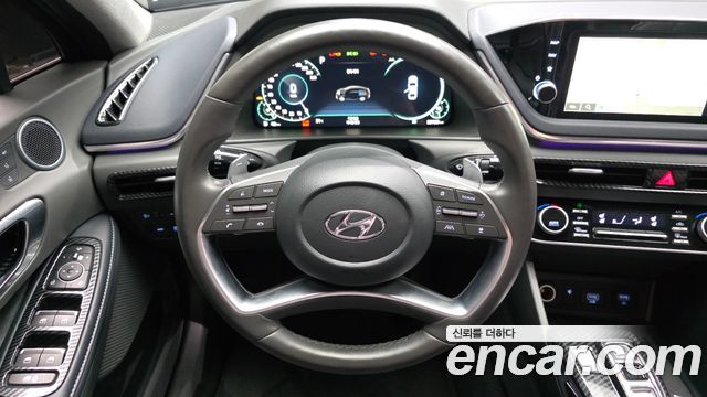 Hyundai Sonata 2023 — photo 19
