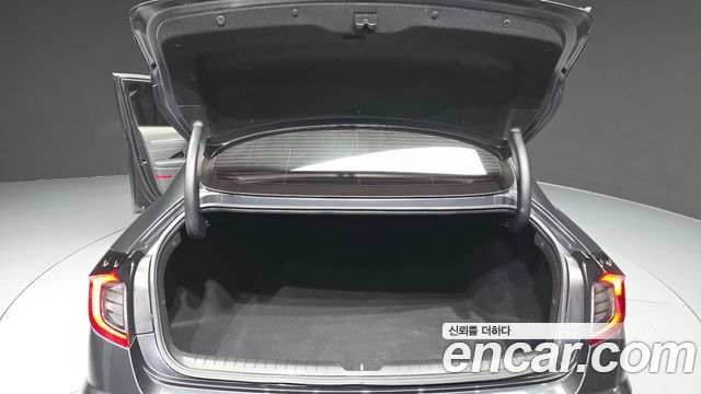 Hyundai Sonata 2023 — photo 26