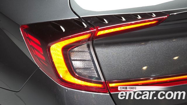 Hyundai Sonata 2023 — photo 9