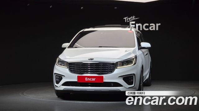Kia Canival 2019 — photo 3