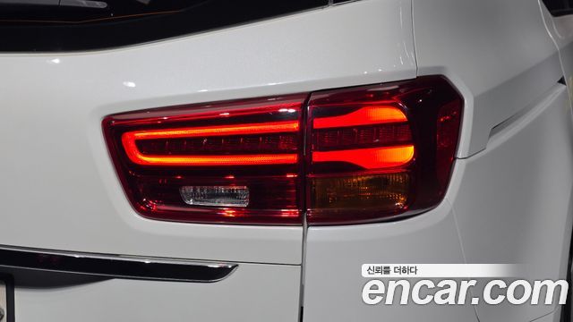 Kia Canival 2019 — photo 9