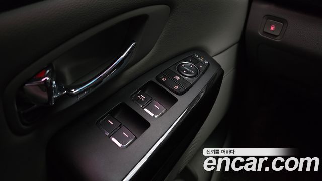 Kia Canival 2019 — photo 29