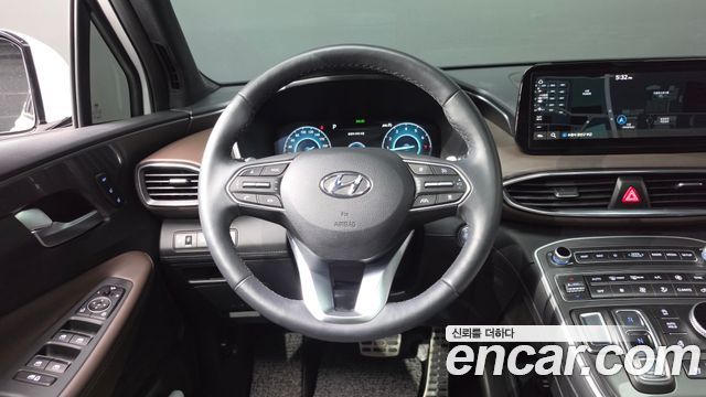 Hyundai Santafe 2023 — photo 19