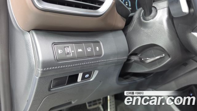 Hyundai Santafe 2023 — photo 27
