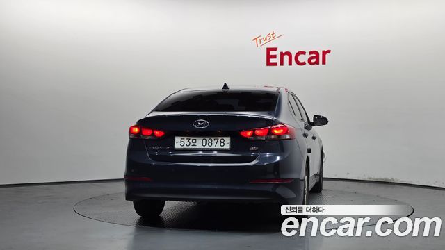 Hyundai AVANTE 2016 — photo 4