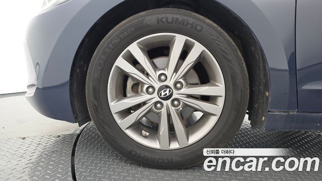 Hyundai AVANTE 2016 — photo 5