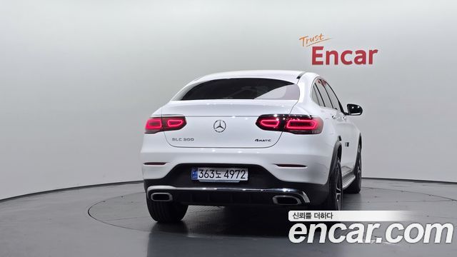 Mercedes-Benz GLC-Class 2023 — photo 4