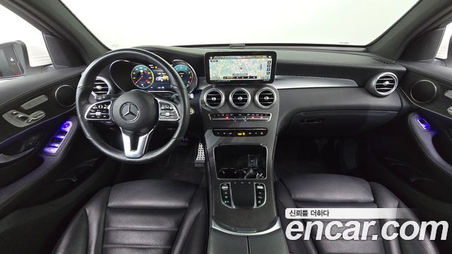 Mercedes-Benz GLC-Class 2023 — photo 10