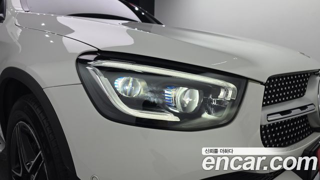 Mercedes-Benz GLC-Class 2023 — photo 8
