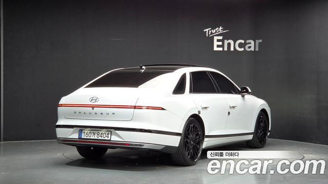 Hyundai Grandeur 2023 — photo 2