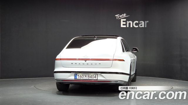 Hyundai Grandeur 2023 — photo 4