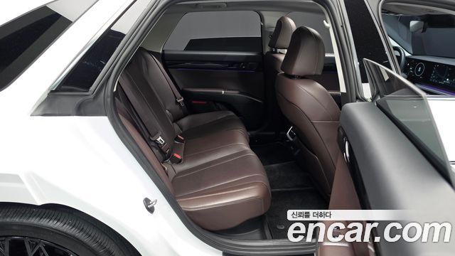 Hyundai Grandeur 2023 — photo 17