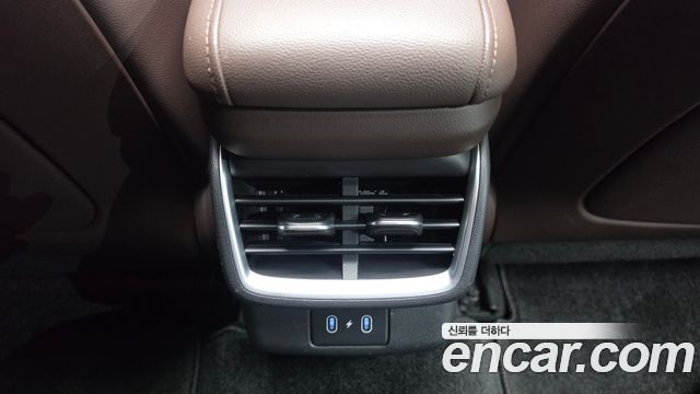 Hyundai Grandeur 2023 — photo 33
