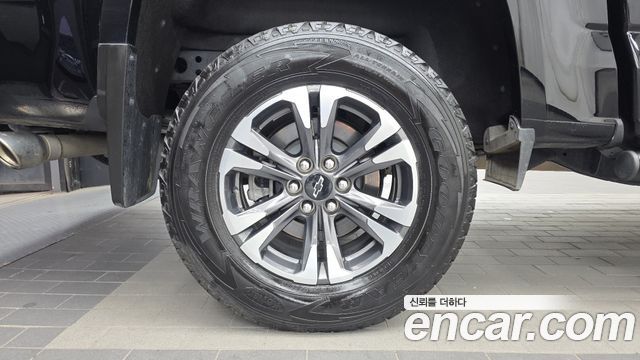 Chevrolet Korea Colorado 2022 — photo 5
