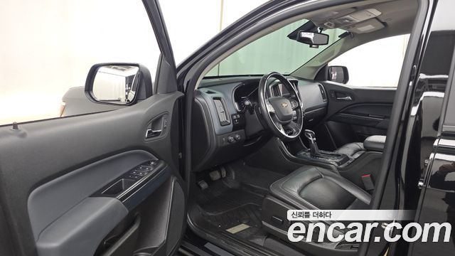 Chevrolet Korea Colorado 2022 — photo 13