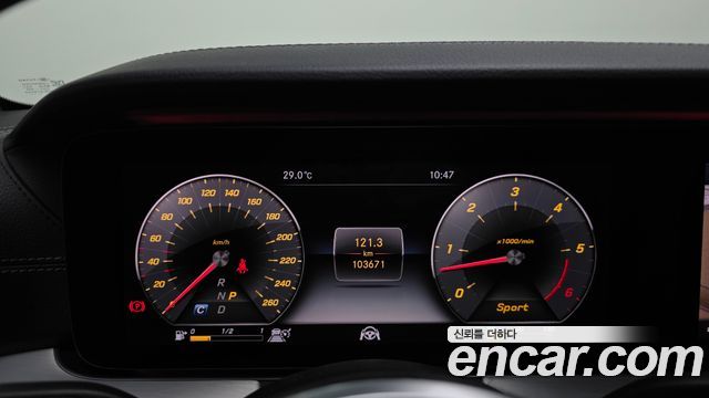 Mercedes-Benz CLS-Class 2019 — photo 8