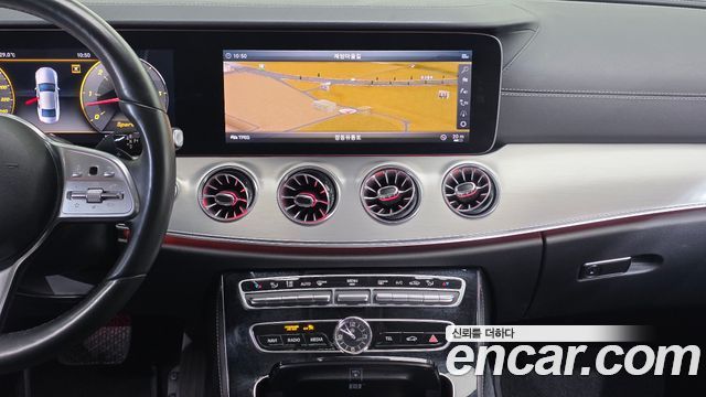 Mercedes-Benz CLS-Class 2019 — photo 16