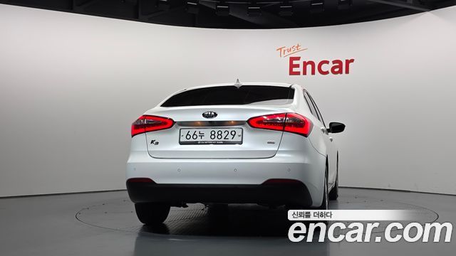 Kia K3 2013 — photo 4
