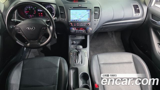 Kia K3 2013 — photo 7