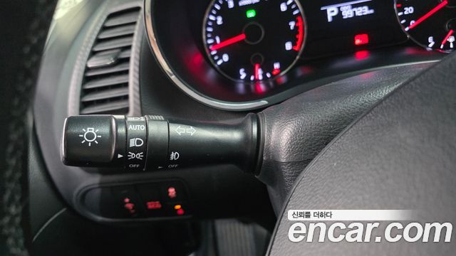 Kia K3 2013 — photo 13