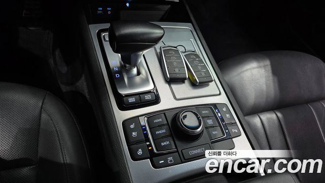 Genesis G80 2018 — photo 9