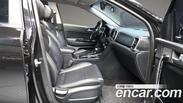 Kia Sportage 2016 — photo 17