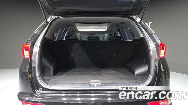 Kia Sportage 2016 — photo 26
