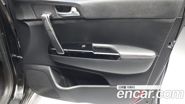 Kia Sportage 2016 — photo 14