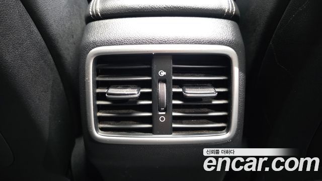 Kia Sportage 2016 — photo 32