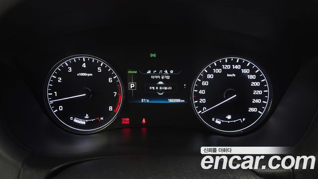 Hyundai Genesis 2015 — photo 8