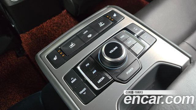 Hyundai Genesis 2015 — photo 16