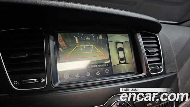 Kia K7 2015 — photo 21