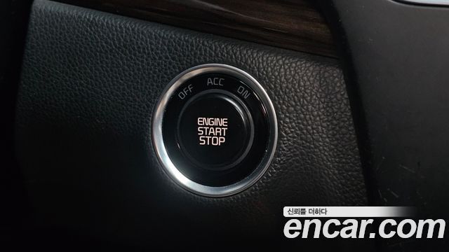 Kia K7 2015 — photo 28