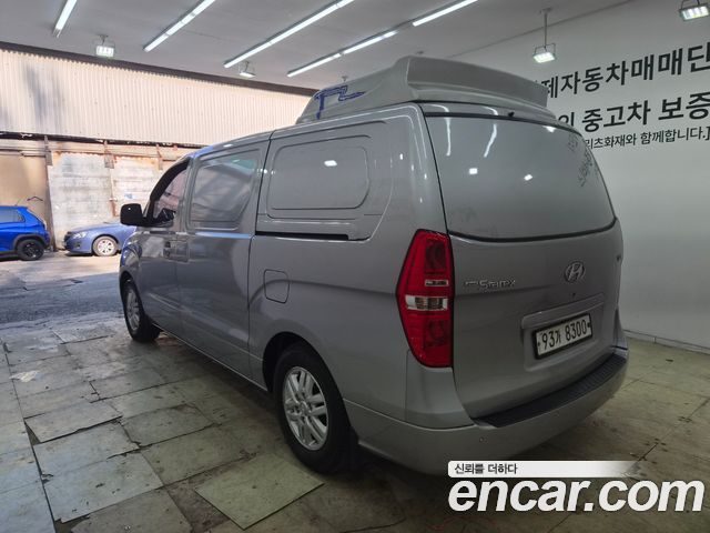 Hyundai Starex 2016 — photo 3