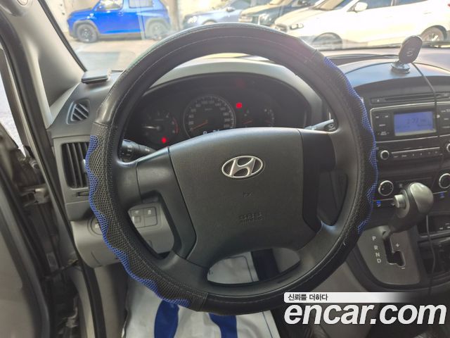 Hyundai Starex 2016 — photo 7