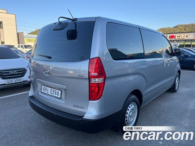 Hyundai Starex 2020 — photo 4