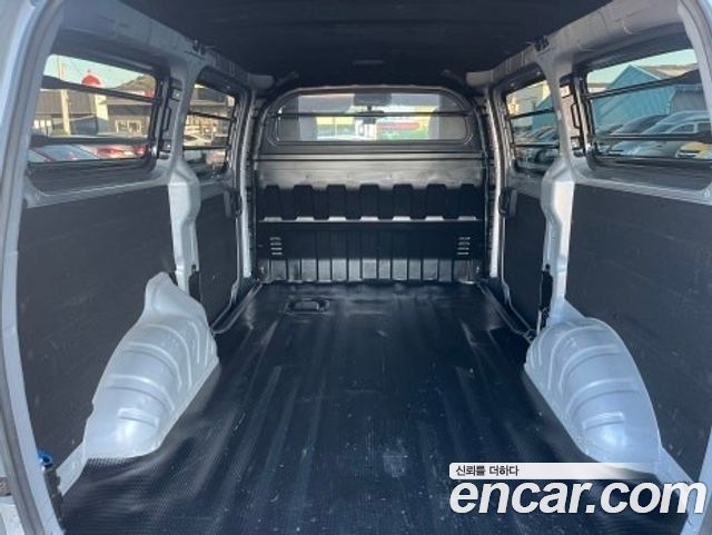 Hyundai Starex 2020 — photo 8