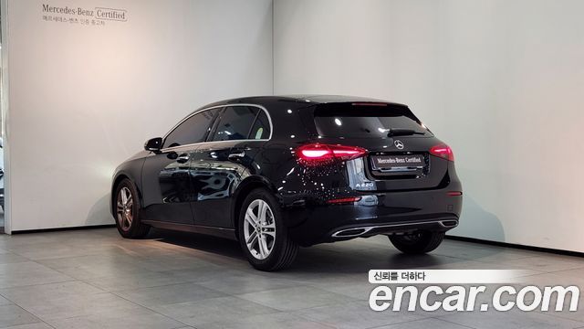 Mercedes-Benz A-Class 2026 — photo 2