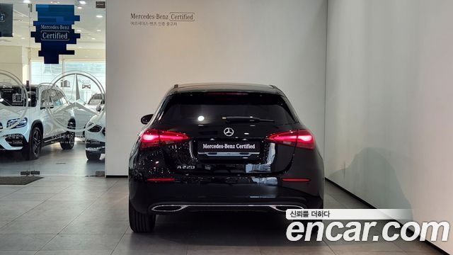 Mercedes-Benz A-Class 2026 — photo 4