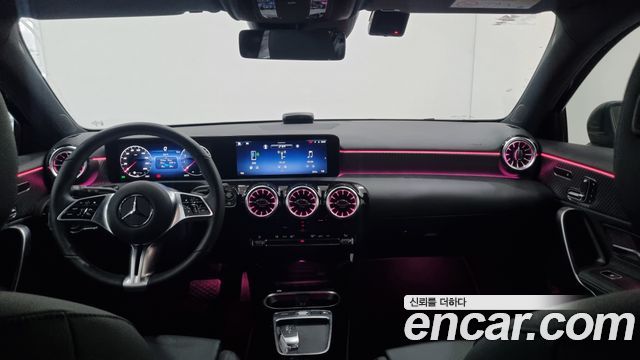 Mercedes-Benz A-Class 2026 — photo 7