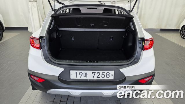 Kia Stonic 2018 — photo 20