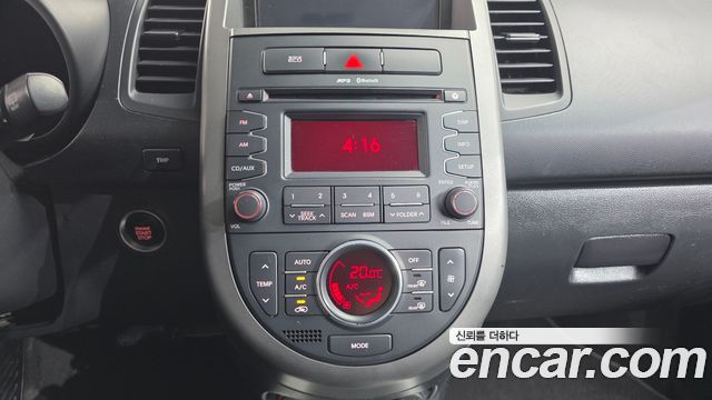 Kia Soul 2012 — photo 15
