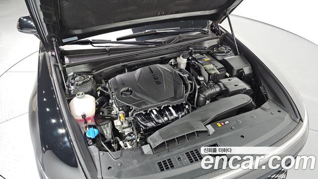 Hyundai Grandeur 2023 — photo 6