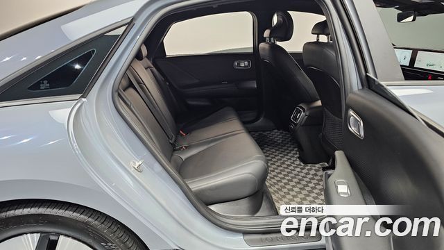Hyundai Ioniq6 2025 — photo 17