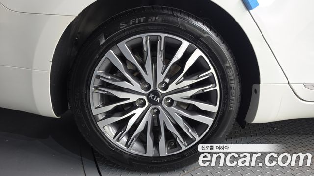 Kia K7 2020 — photo 5