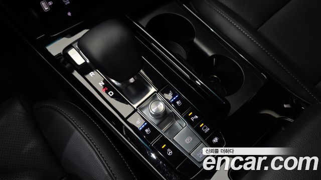Kia K7 2020 — photo 12