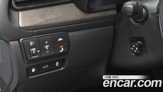 Kia K7 2020 — photo 25