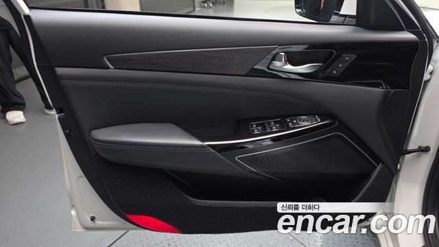 Kia K7 2020 — photo 14